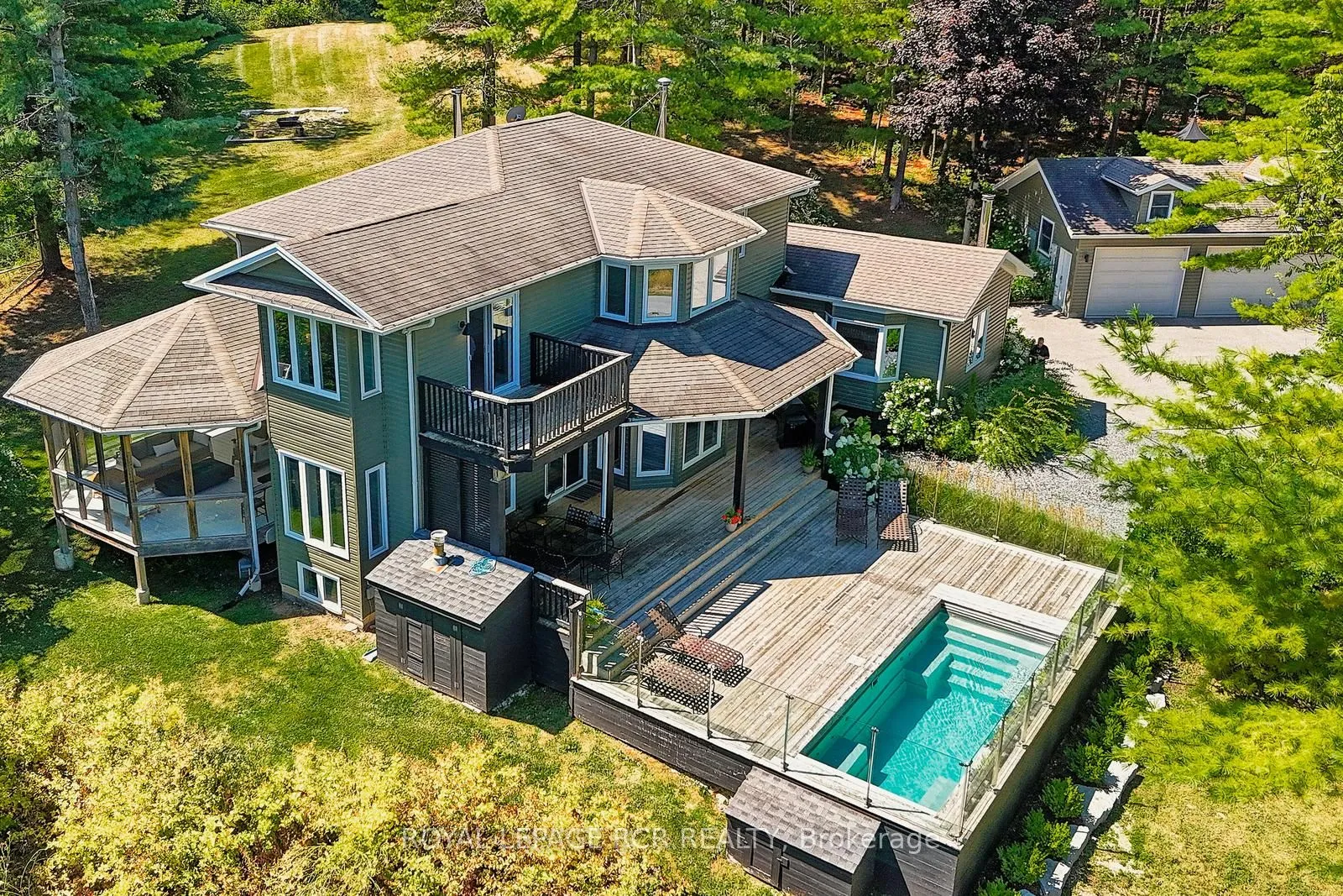Detached Home For Sale | S12950712
