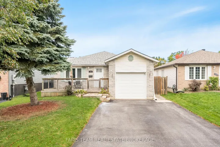 24  Laurie  Crescent, Barrie, ON L4M 6C7