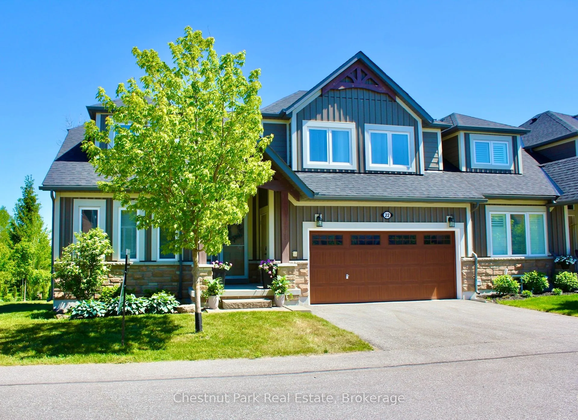 Property For Sale | S12965114