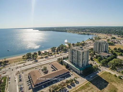 65  Ellen  Street, Barrie, ON L4N 3A5