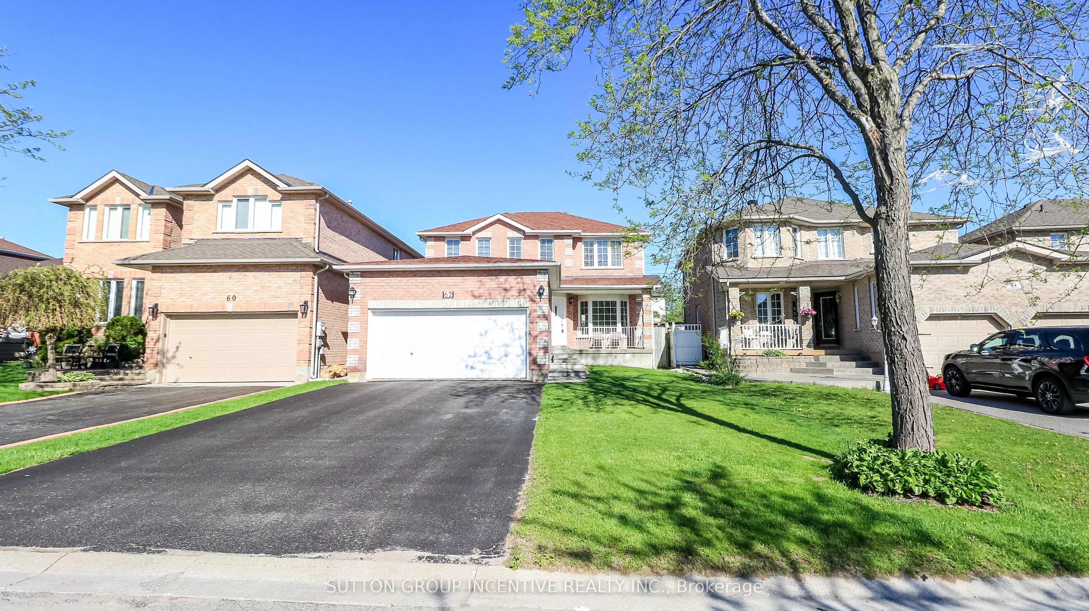 Detached Home For Sale | S12980128