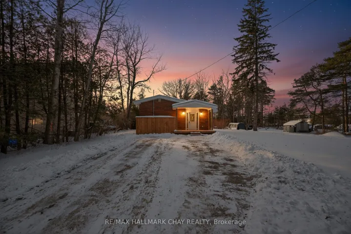 8717  Beachwood  Road, Wasaga Beach, ON L9Z 2G5