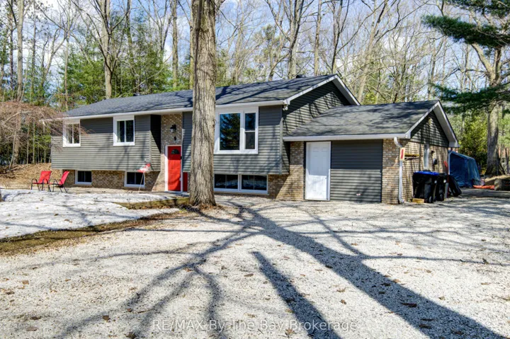 9  Frederick  Drive, Wasaga Beach, ON L9Z 1P9