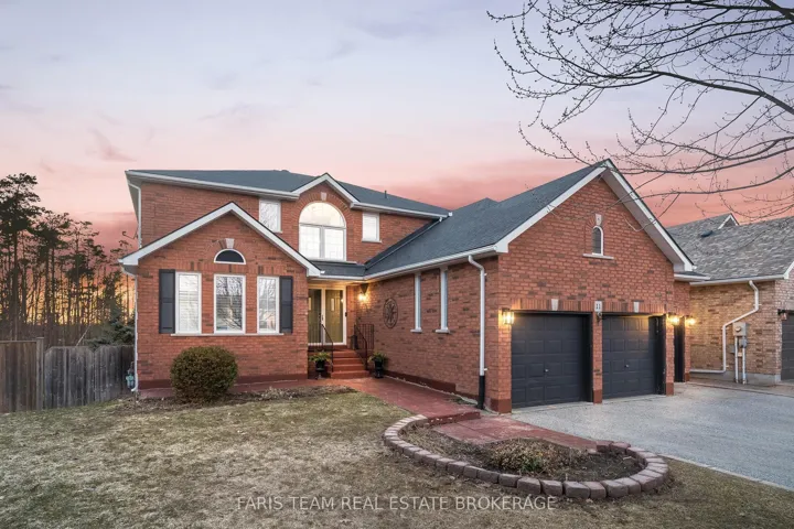 11  Berry  Court, Barrie, ON L4N 0J6