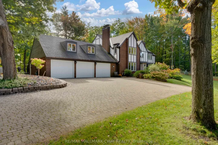 11  Park  Trail, Springwater, ON L9X 0L3