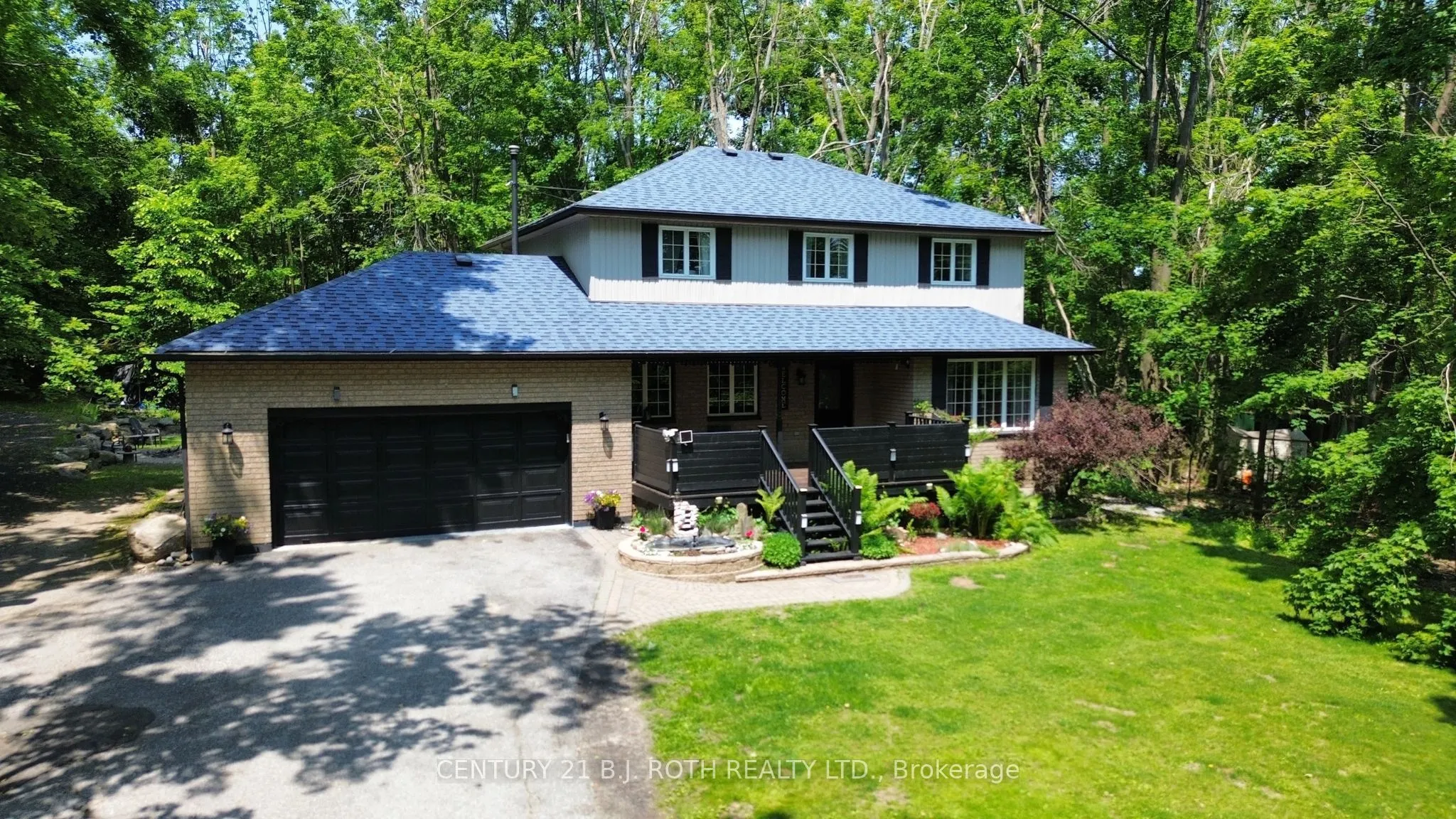 Detached Home For Sale | S12998094