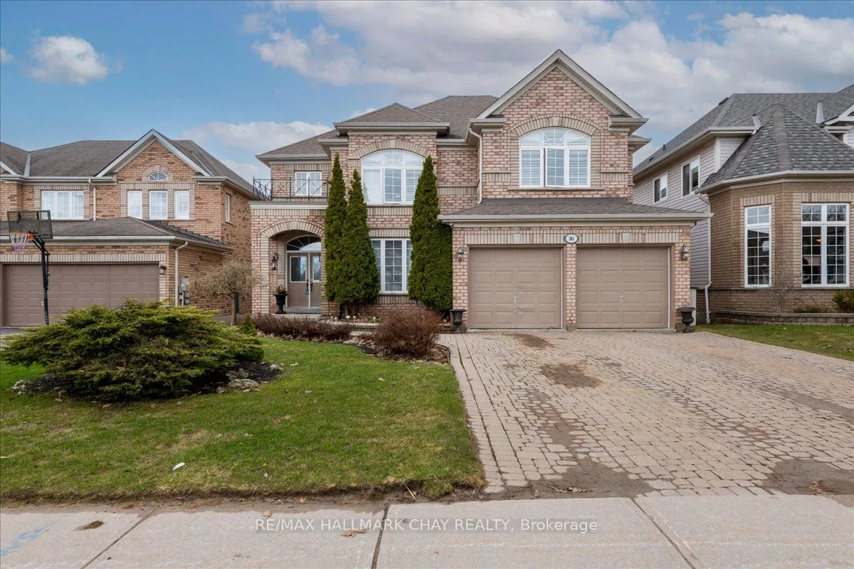 Detached Home For Sale | S13003686