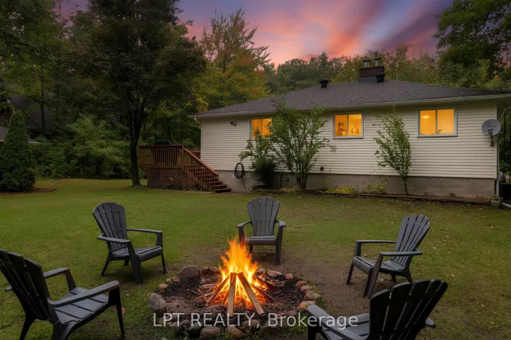34  Staglir  Drive, Tiny, ON L9M 0H2