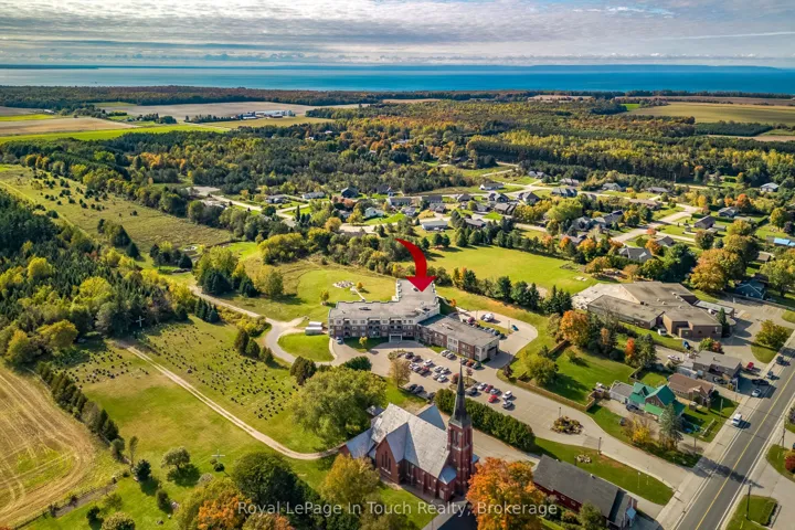 333  LAFONTAINE W Road, Tiny, ON L9M 0H1