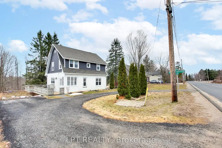 33  Ridge W Road, Oro-medonte, ON L0L 2E0