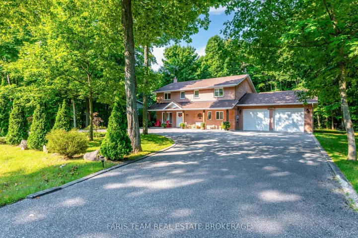 100  Desroches  Trail, Tiny, ON L9M 0H9