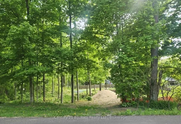 Polish Ave, Penetanguishene