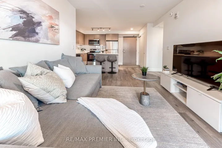 58  Lakeside  Terrace, Barrie, ON L4M 0L5