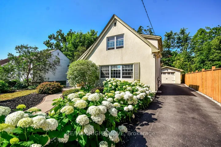 347 Old Muskoka Road, Orillia, ON L3V 4G5