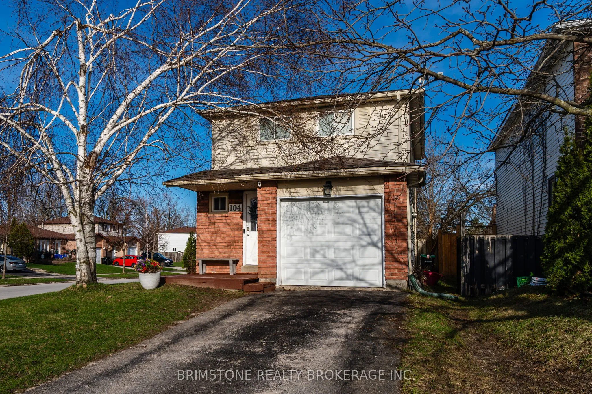 Detached Home For Sale | S13057712