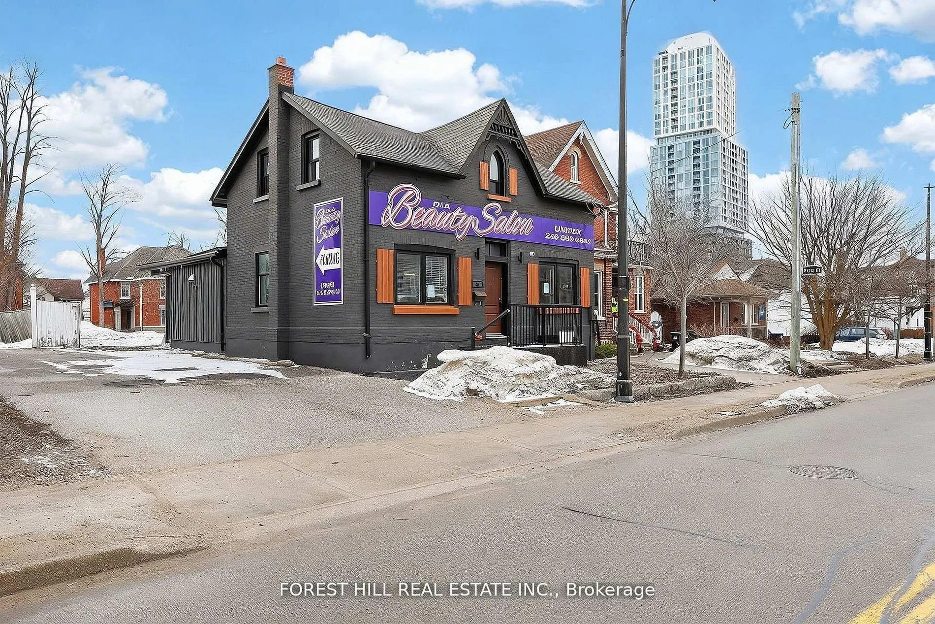Detached Home For Sale | S13059884