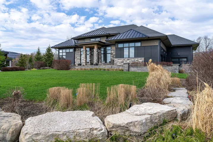 Welcome to 1 Windrose Valey Boulevard, Clearview