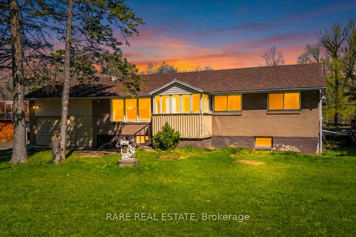 Detached Home For Sale | S13111726