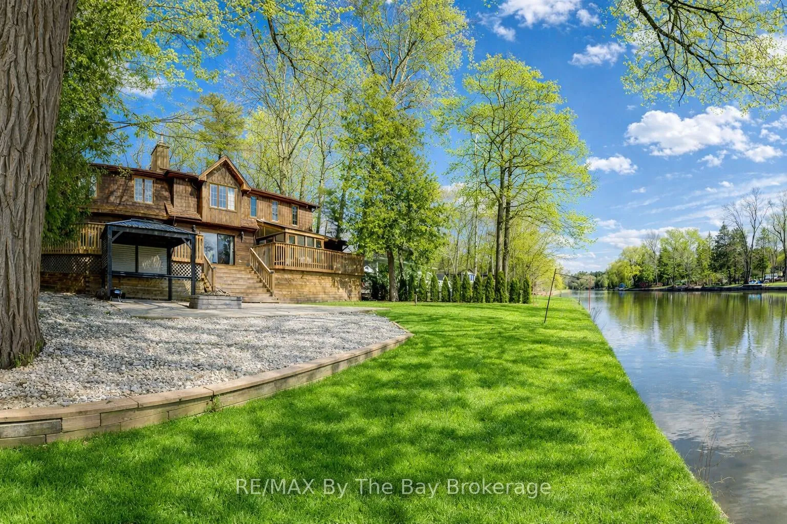 Detached Home For Sale | S13114826