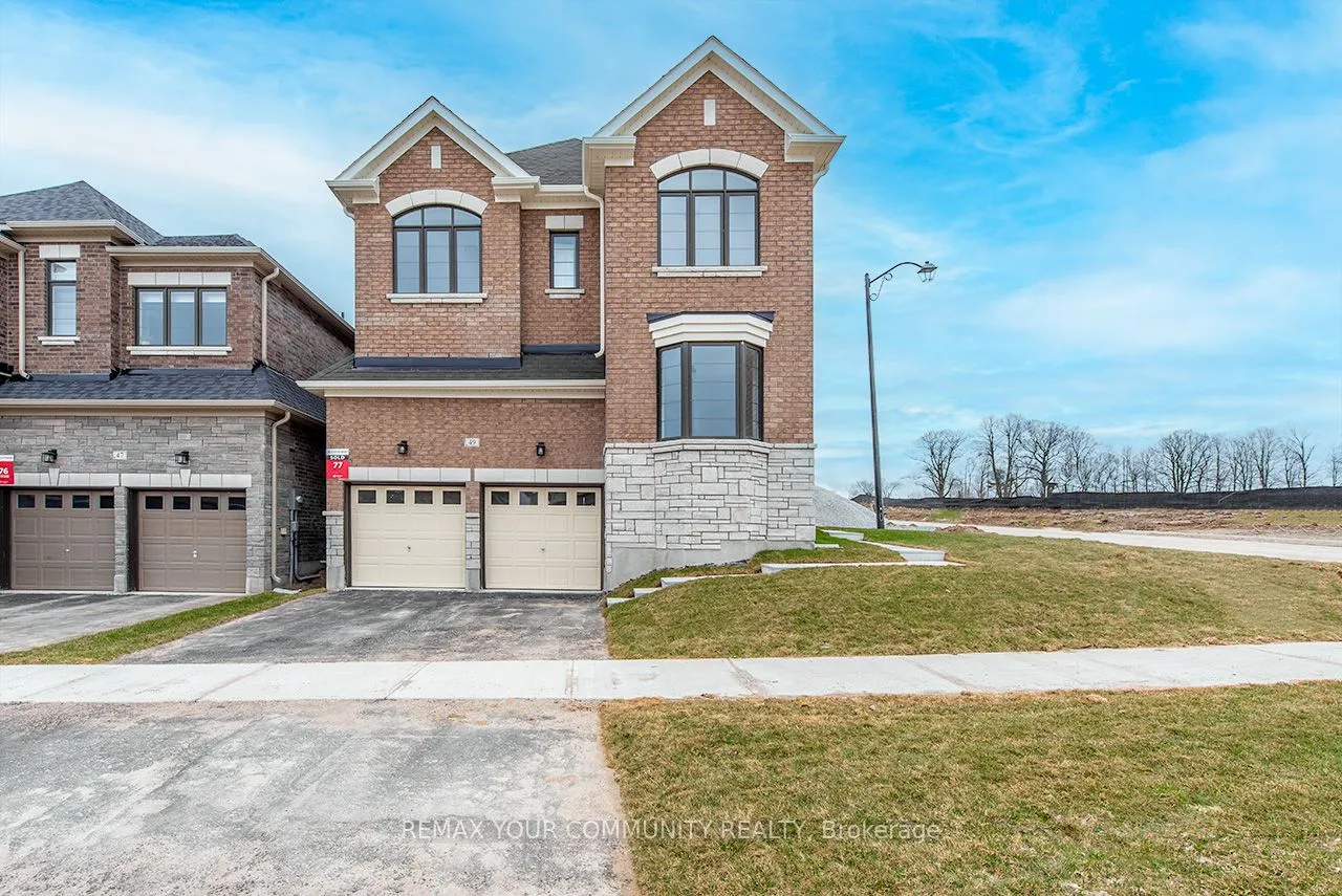 Detached Home For Sale | S13115636