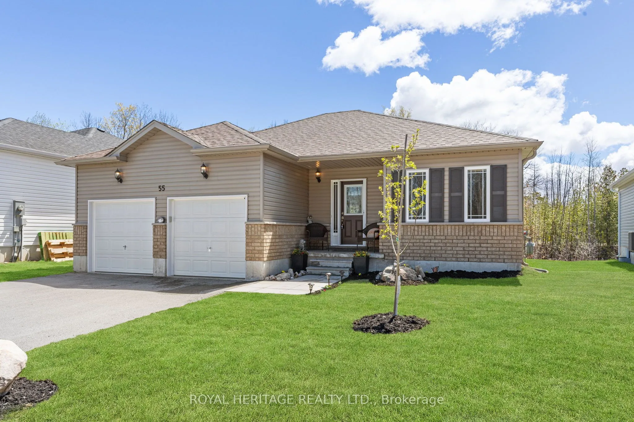 Detached Home For Sale | S13119270