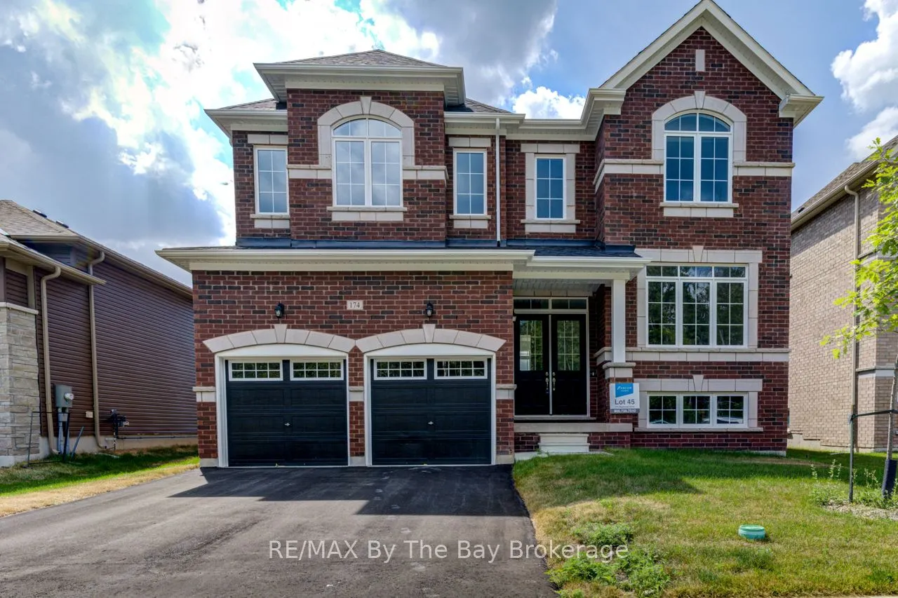 Detached Home For Sale | S13131452