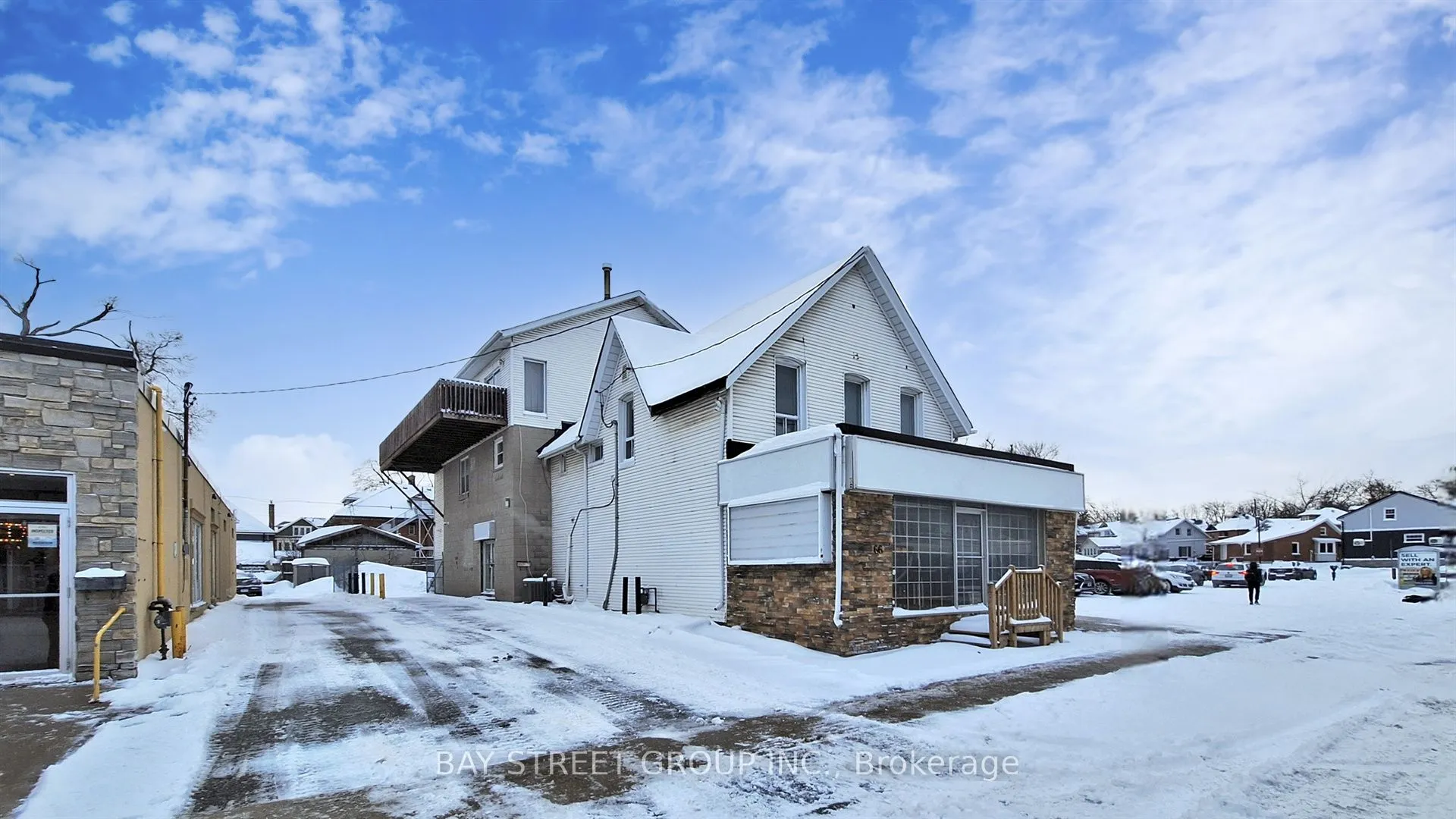 Cottage For Lease | S13181816