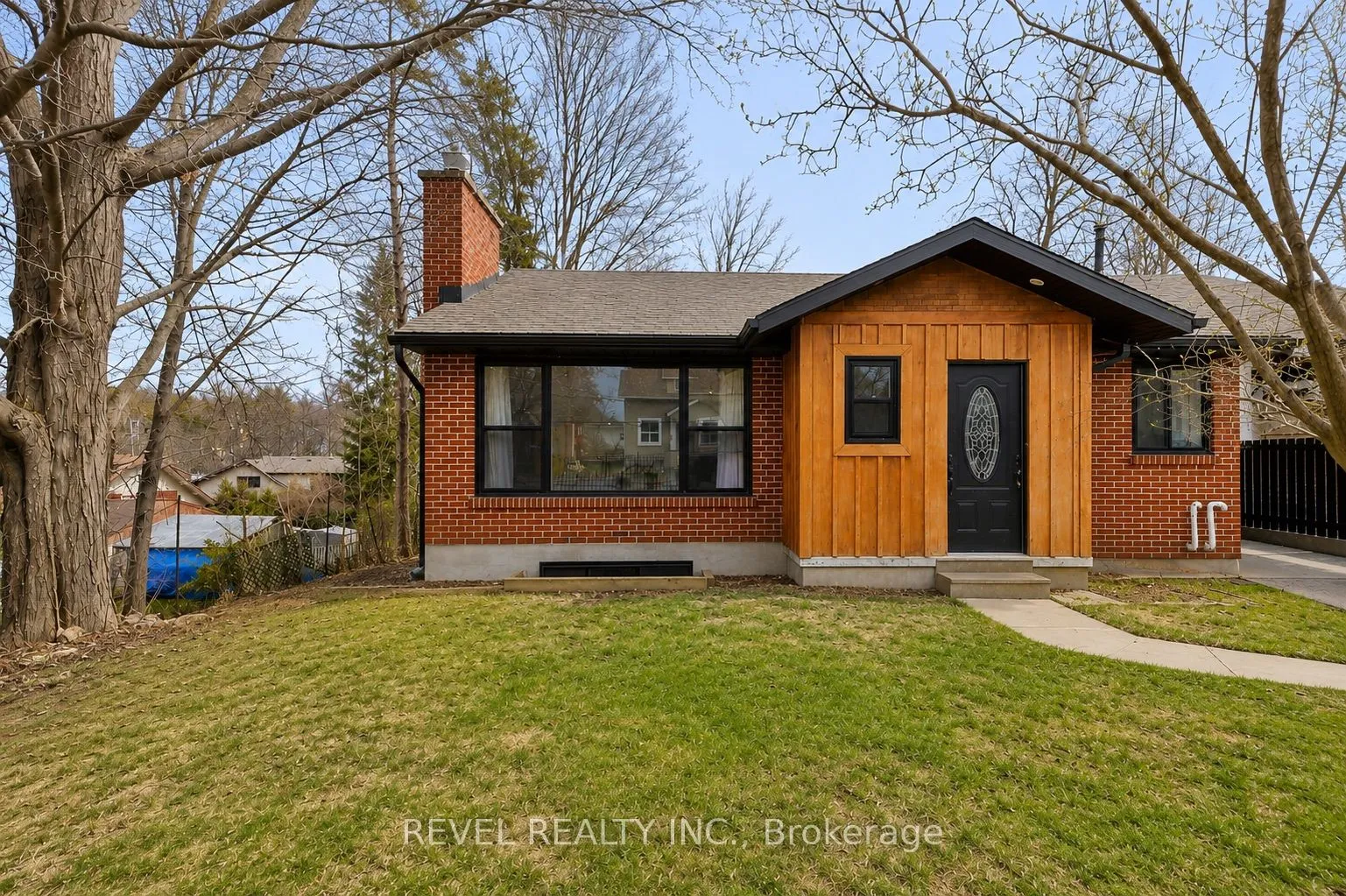 Duplex For Sale | S13187736