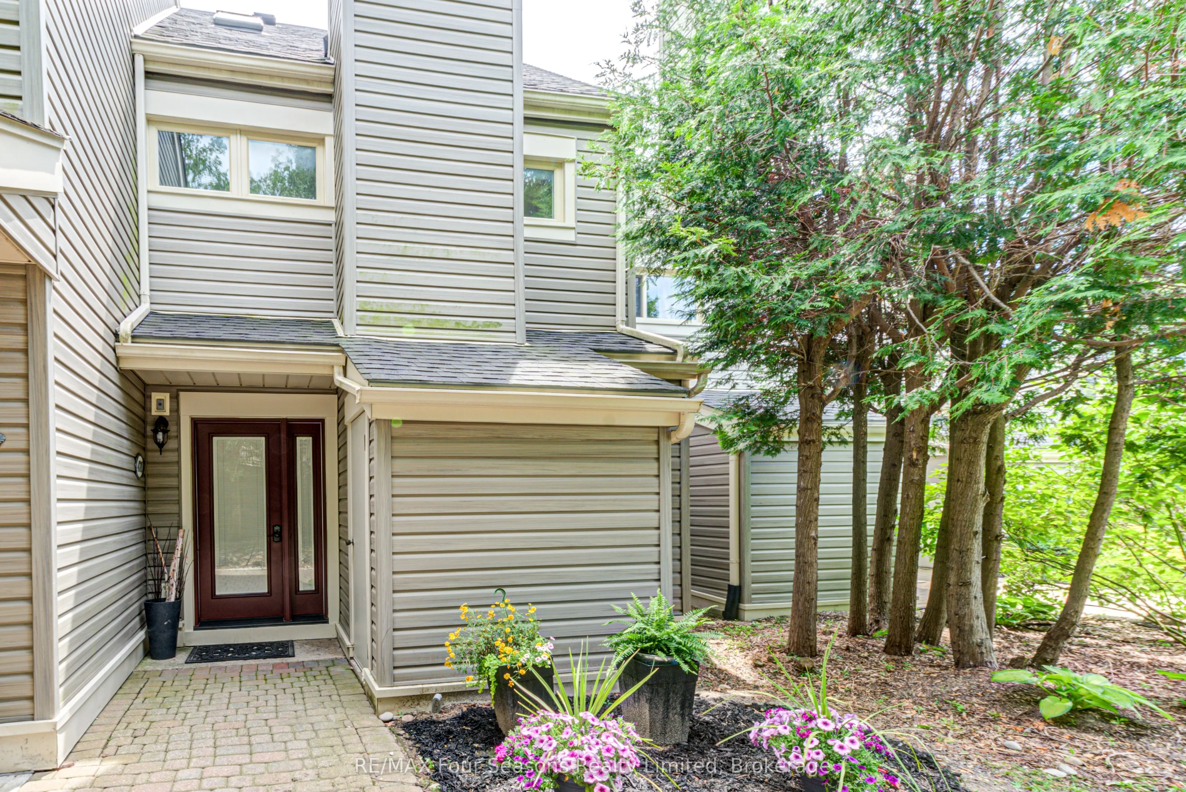 Property For Sale | S13239064