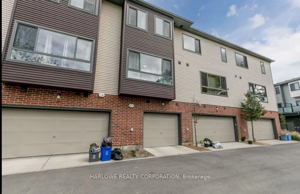 Property For Lease | S13243076