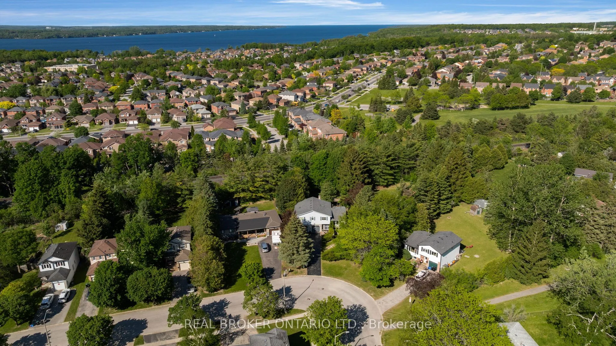 Detached Home For Sale | S13248808