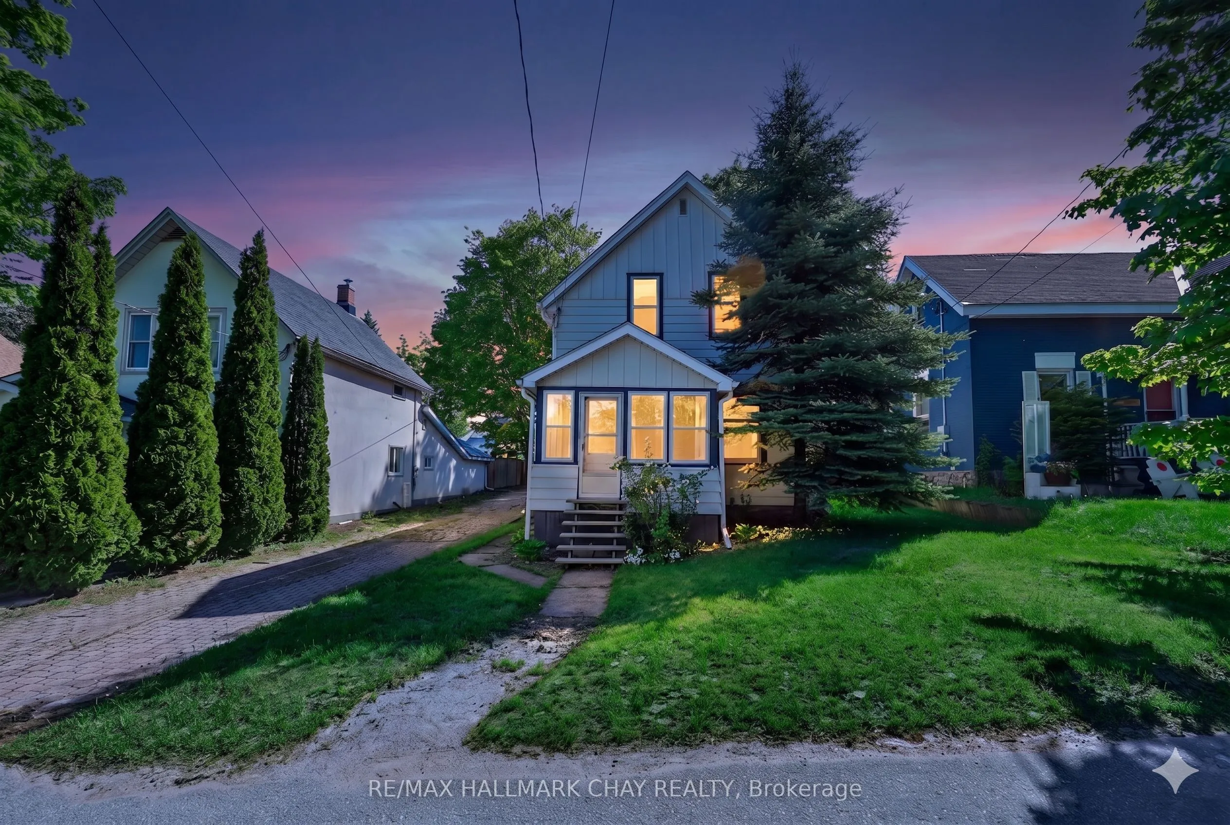 Detached Home For Sale | S13251390