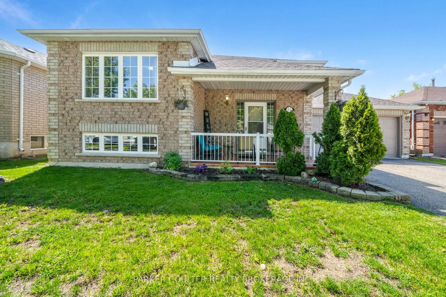 Detached Home For Sale | S13254666