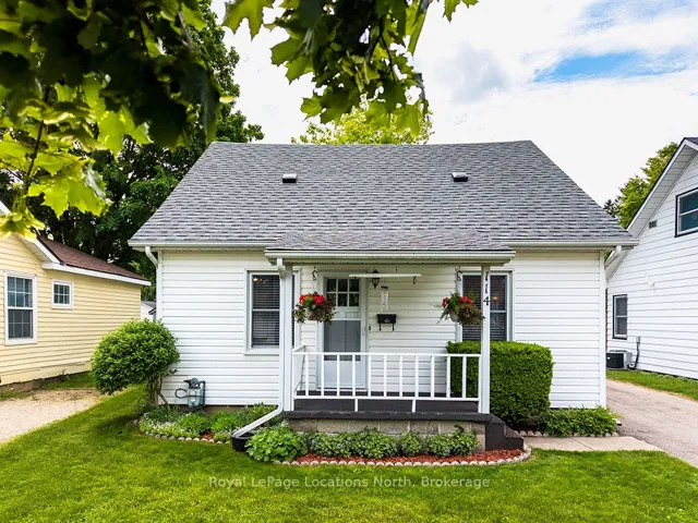 Front Entrance covered Porch