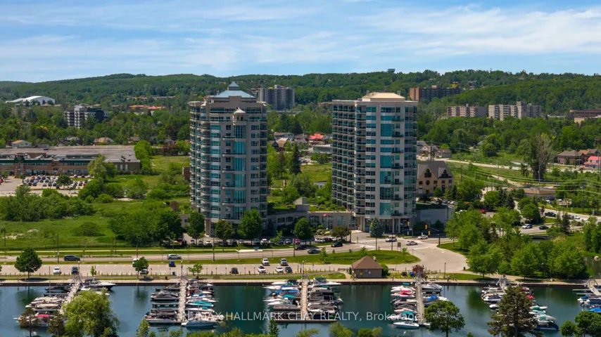 6 Toronto St #307