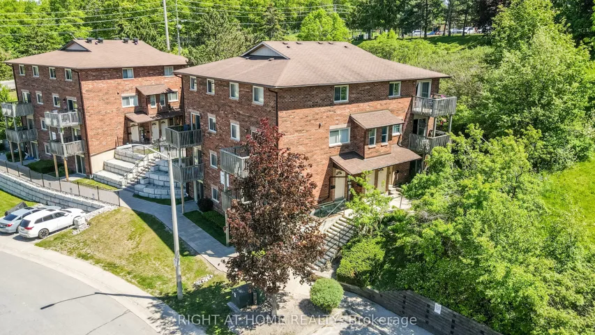 3 Sawmill Road, Barrie, ON L4N 6X3