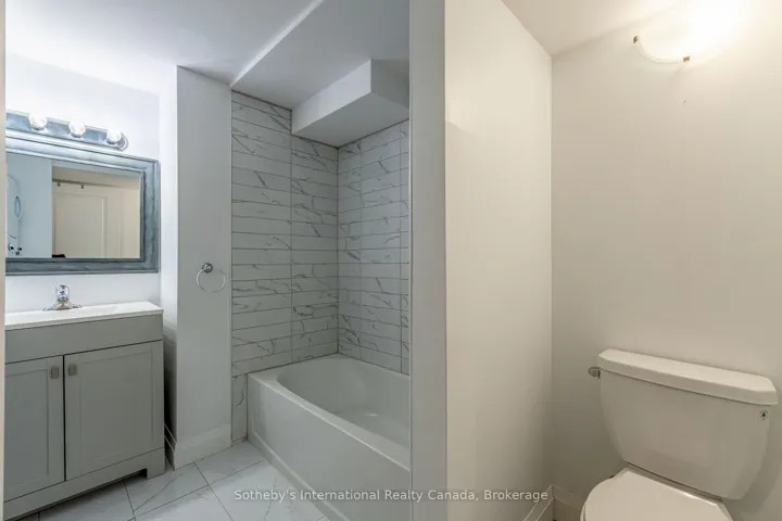 4 piece bathroom 