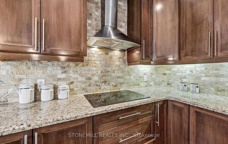 868 Eastdale Drive, Wasaga Beach, ON L9Z 2R2