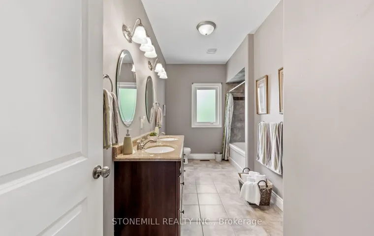 868 Eastdale Drive, Wasaga Beach, ON L9Z 2R2