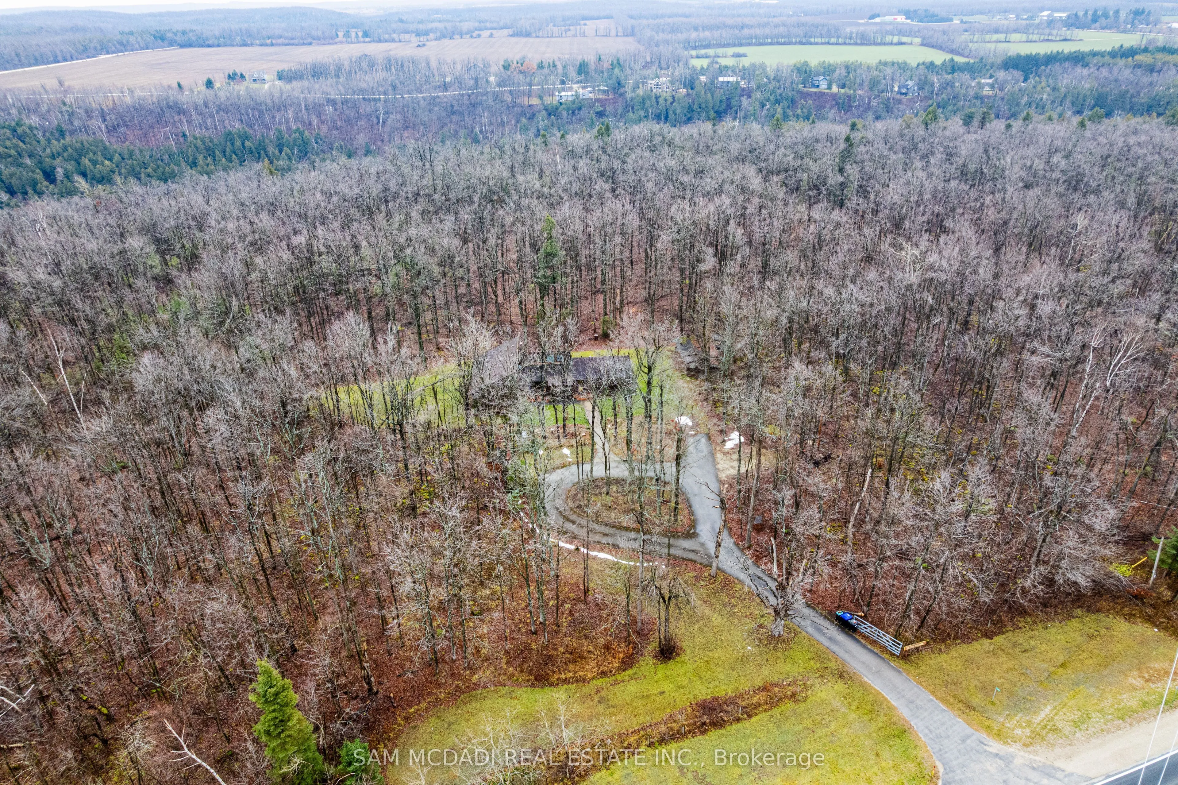 Detached Home For Sale | S13504952