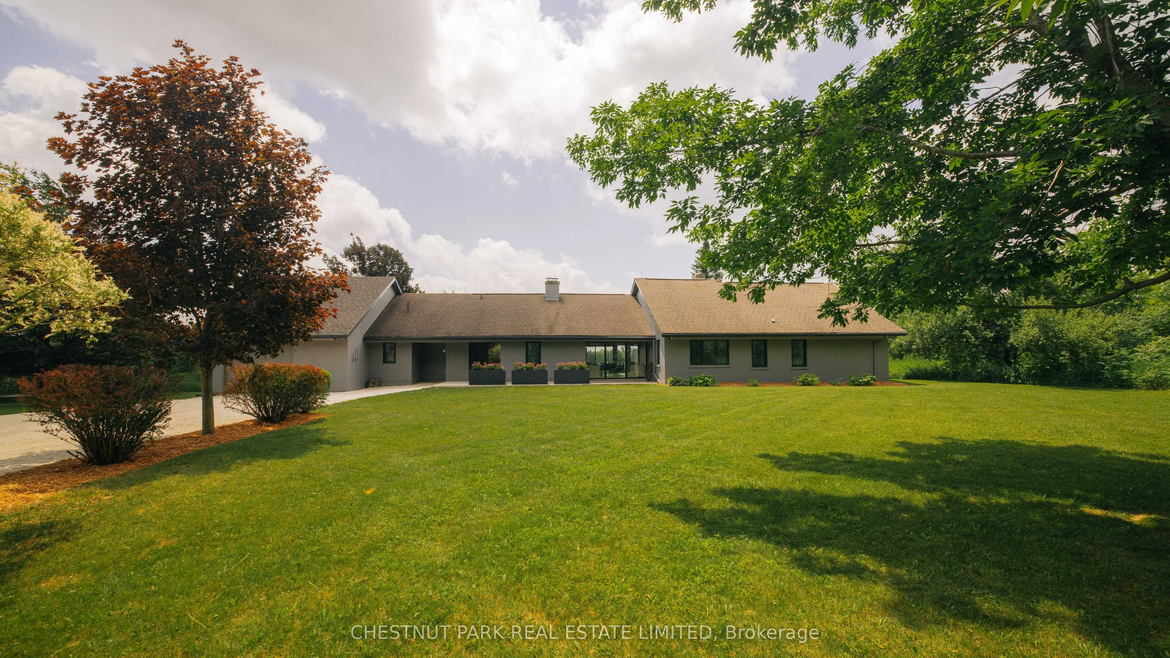 Detached Home For Sale | S13536500