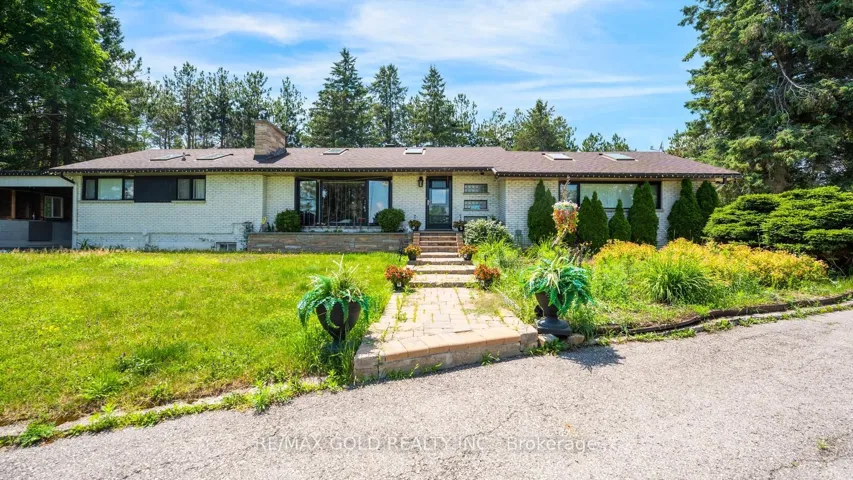 4680 Penetanguishene Road, Springwater, ON L0L 1V0