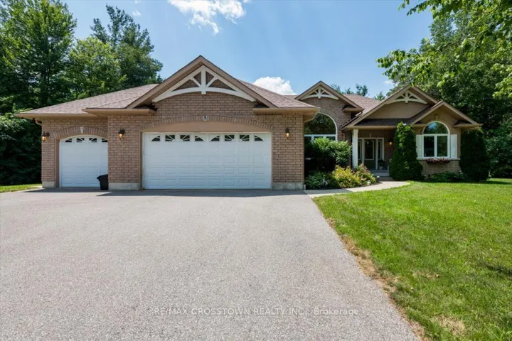 5 Pine Hill Drive, Springwater, ON
