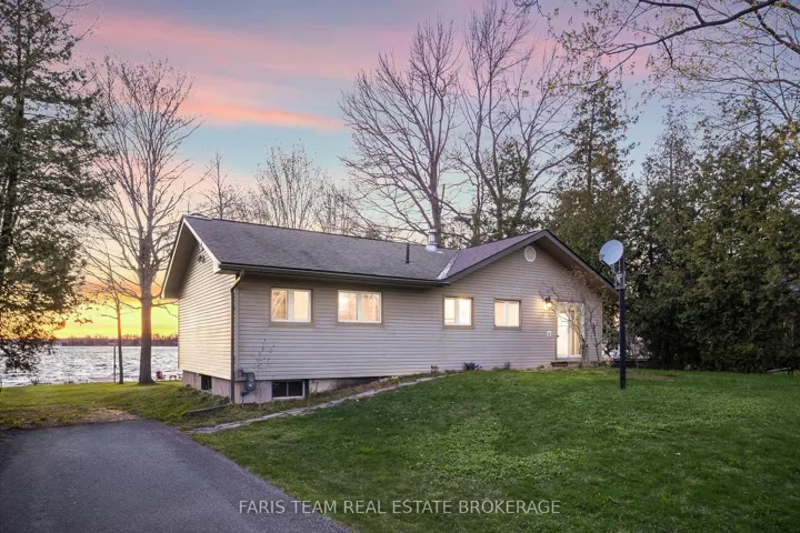 5240 Prospect Avenue, Ramara, ON L3V 0Z1