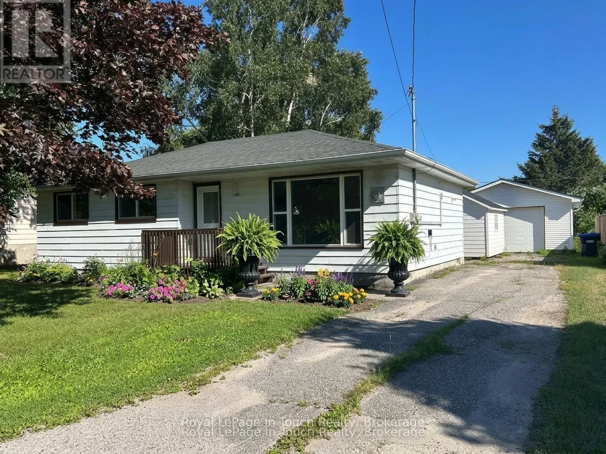 Detached Home For Sale | S13619686