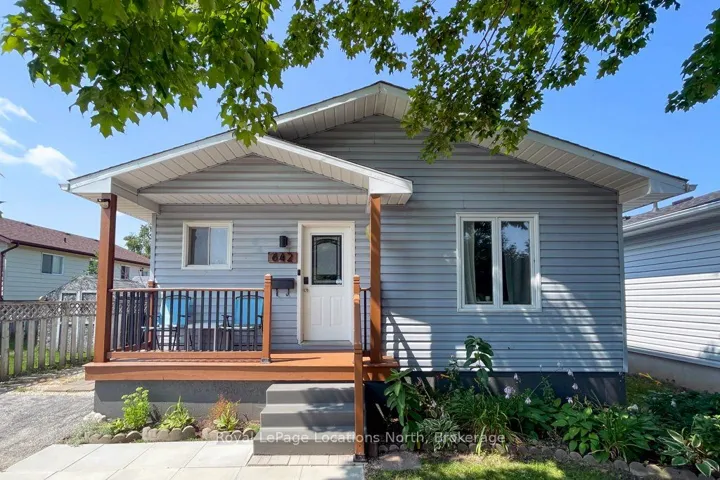 642 Spruce Street, Collingwood, ON L9Y 4T6