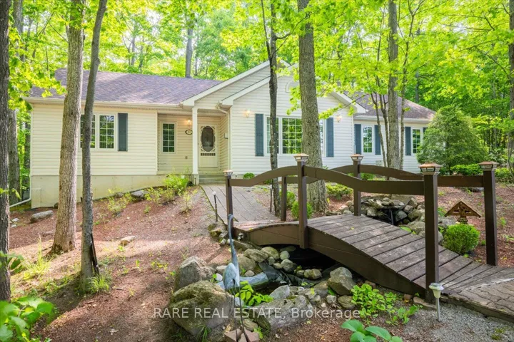 37 Boyd Crescent, Oro-medonte, ON L0K 1N0