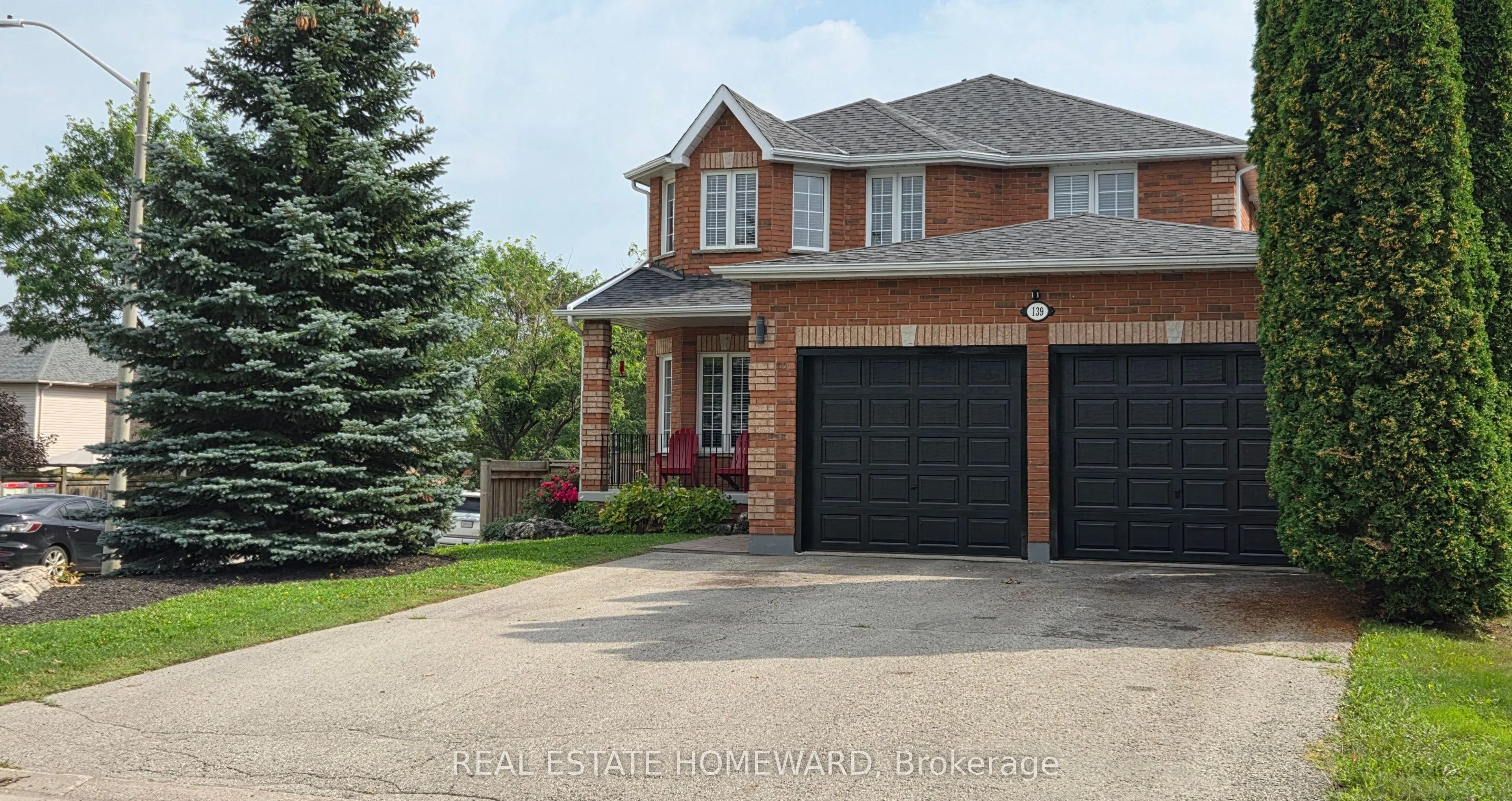 Detached Home For Sale | S13736144