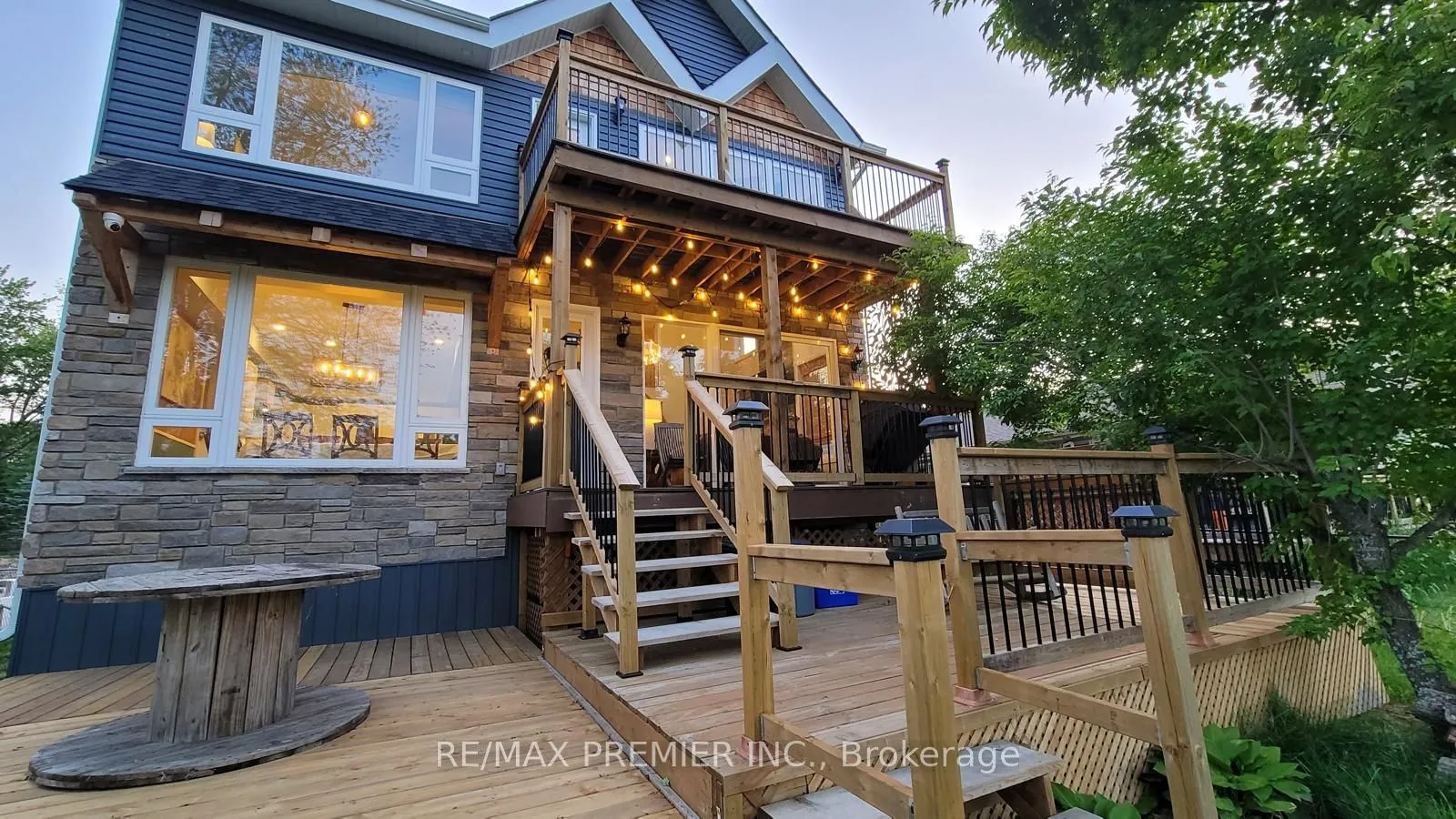 Detached Home For Sale | S13736230