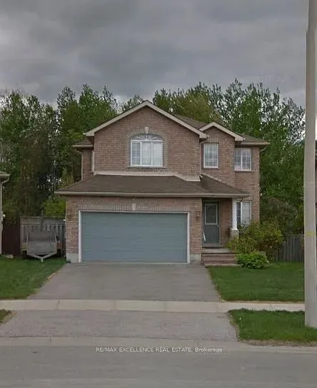 Detached Home For Lease | S13736330